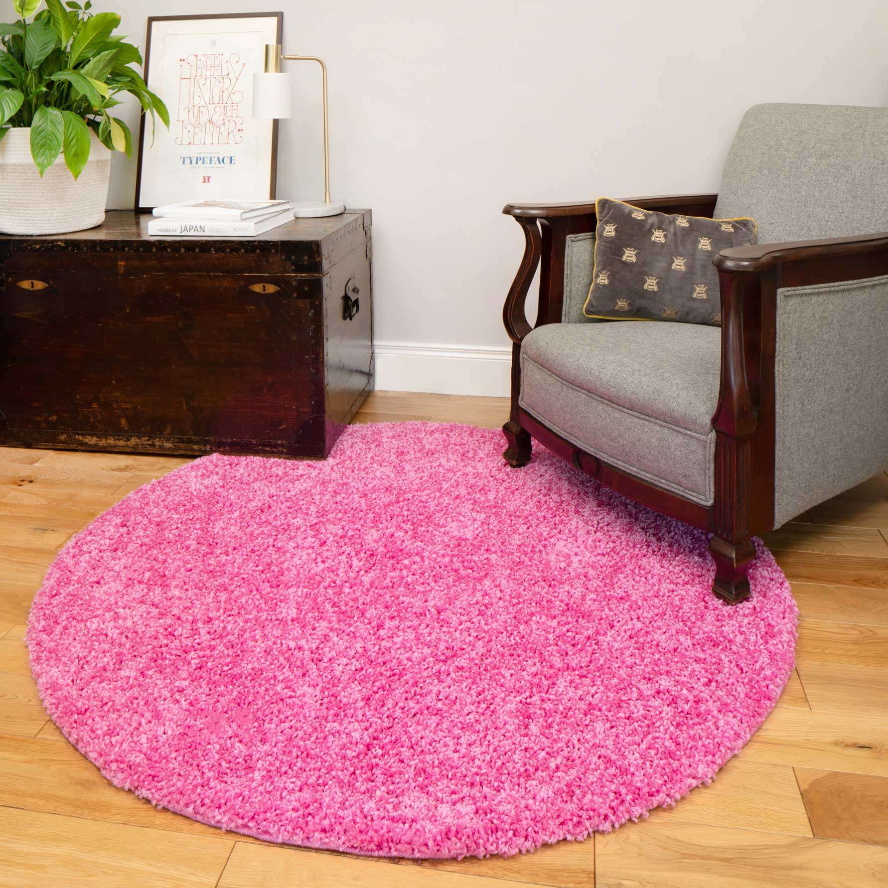 Barbie Pink Shaggy Rug - Image 6