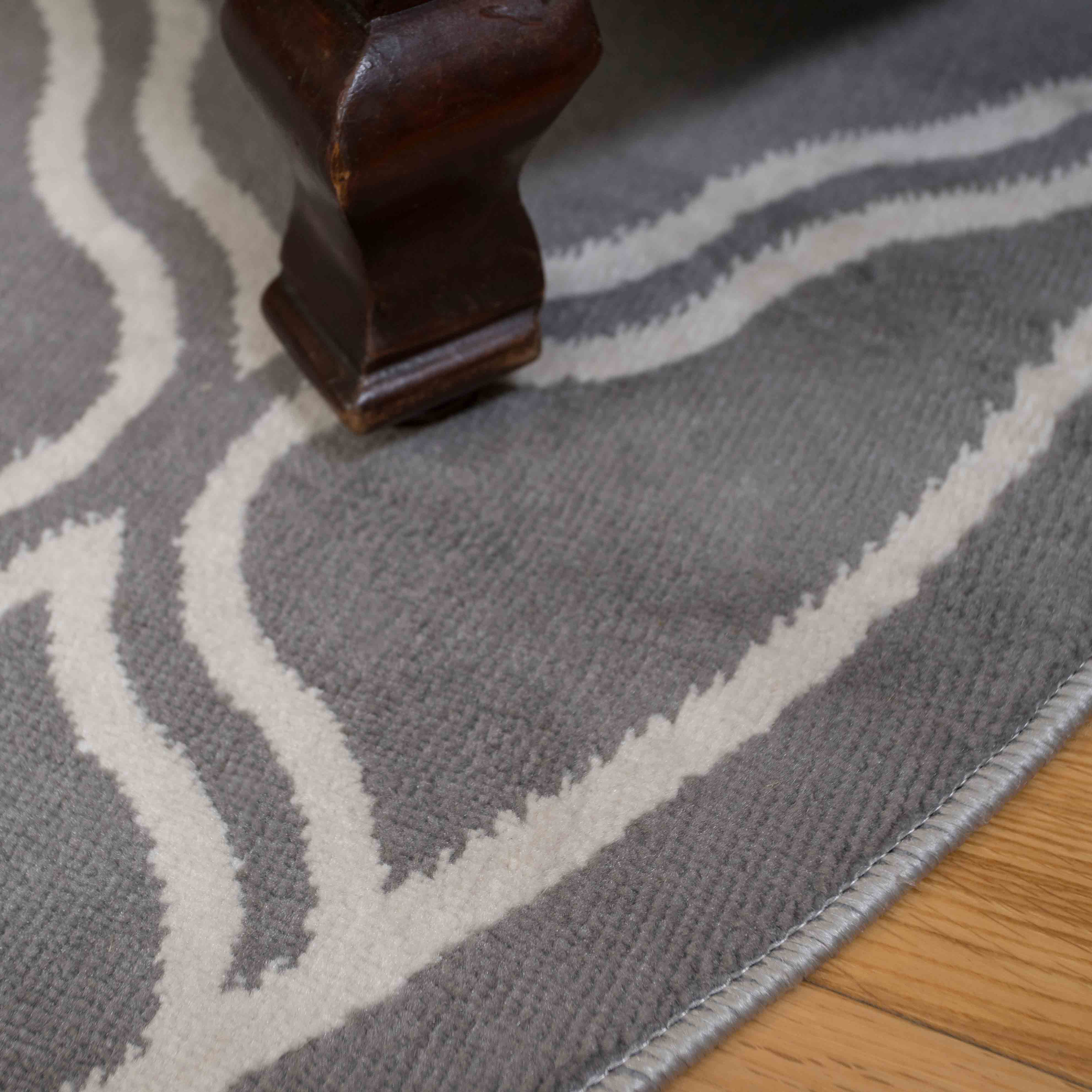 Circle Round Dark Grey Trellis Living Room Rug - Image 3