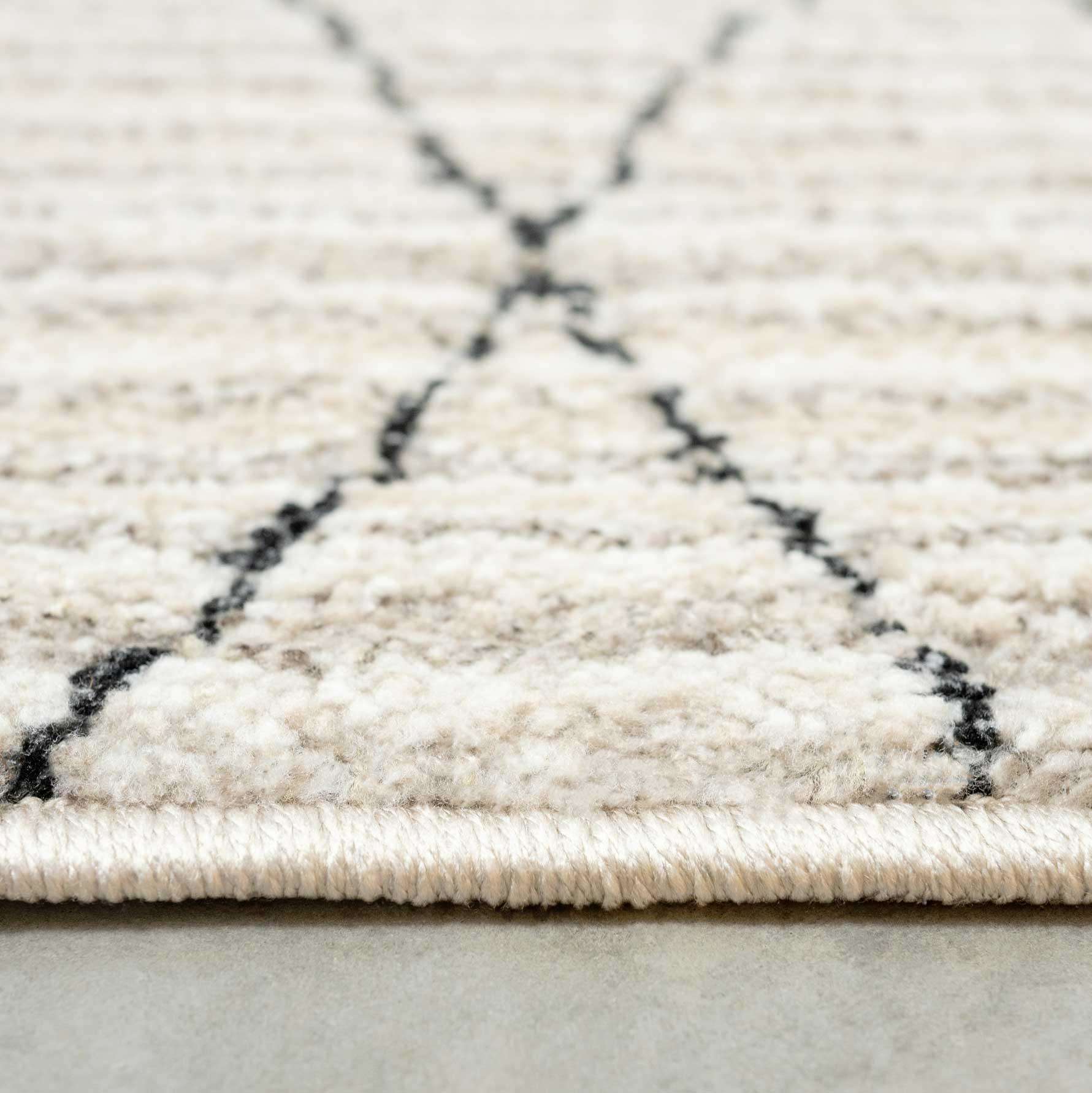 Cosy Soft Abstract Lined Beige Moroccan Berber Bedroom Rug - Image 6
