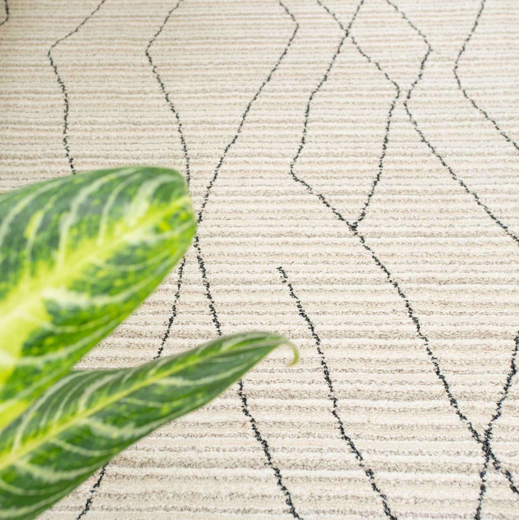 Cosy Soft Abstract Lined Beige Moroccan Berber Runner Rug - Image 2
