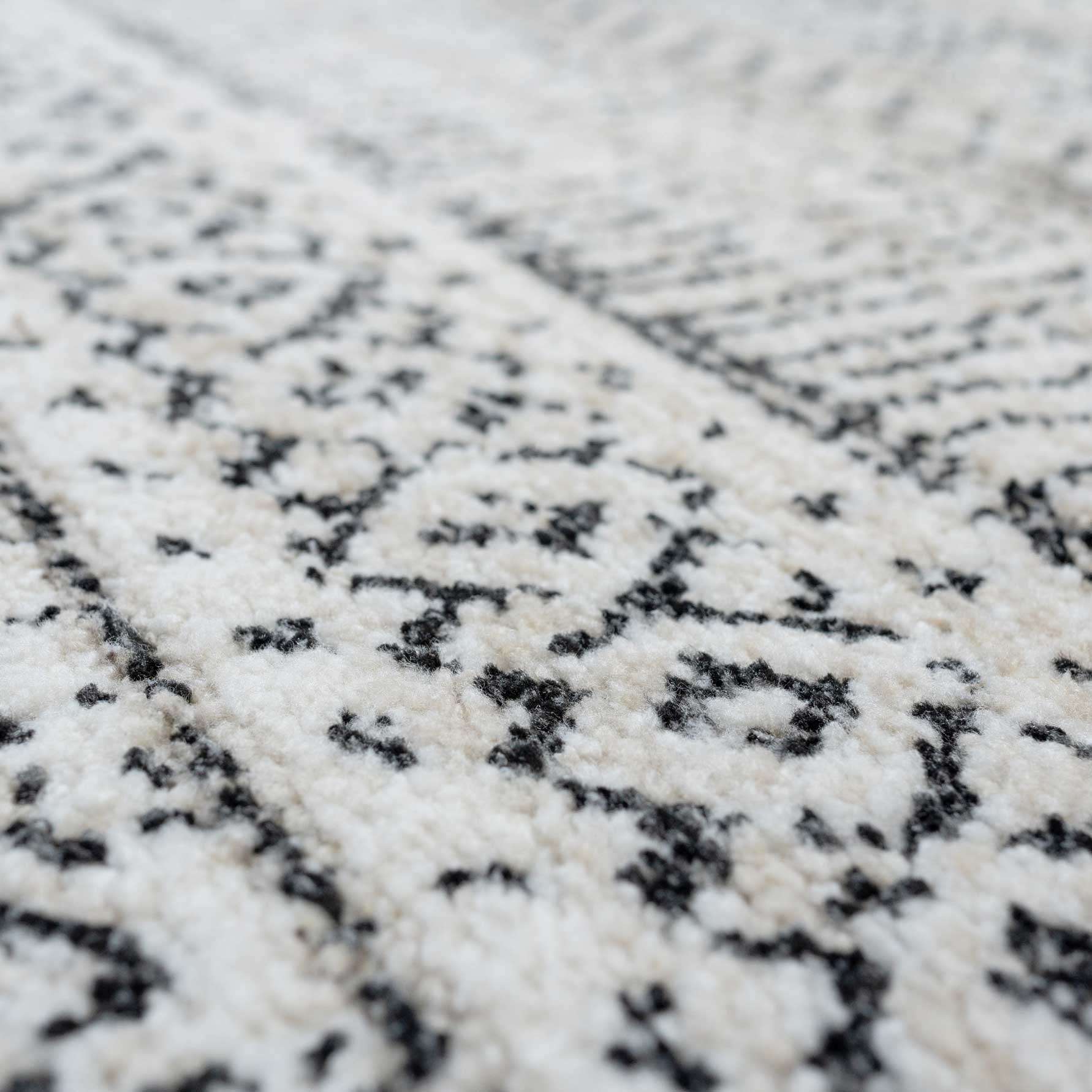 Cosy Soft Underfoot Grey Tribal Moroccan Berber Bedroom Rug - Image 6