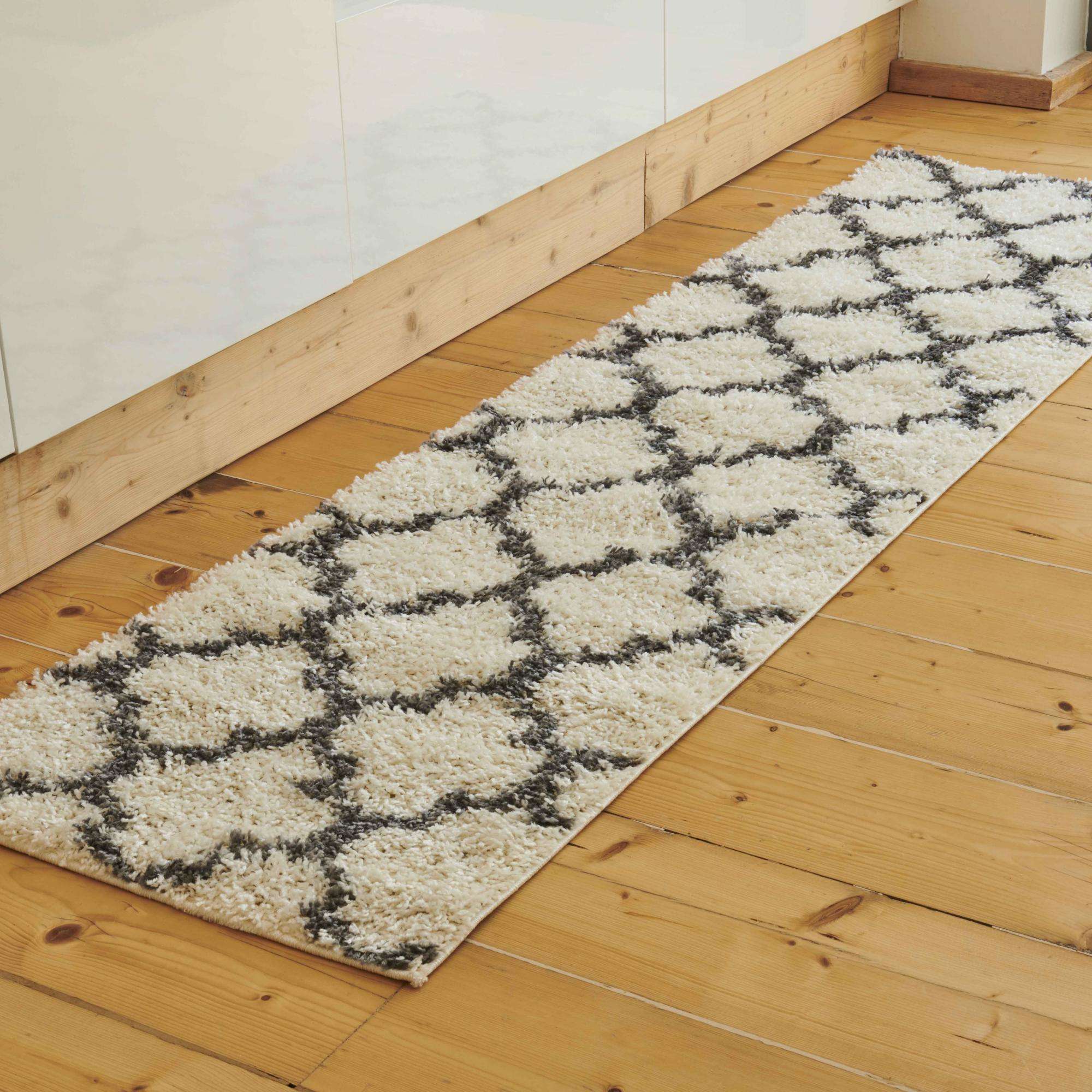 Cream Moroccan Trellis Shaggy Runner Rug - Image 2