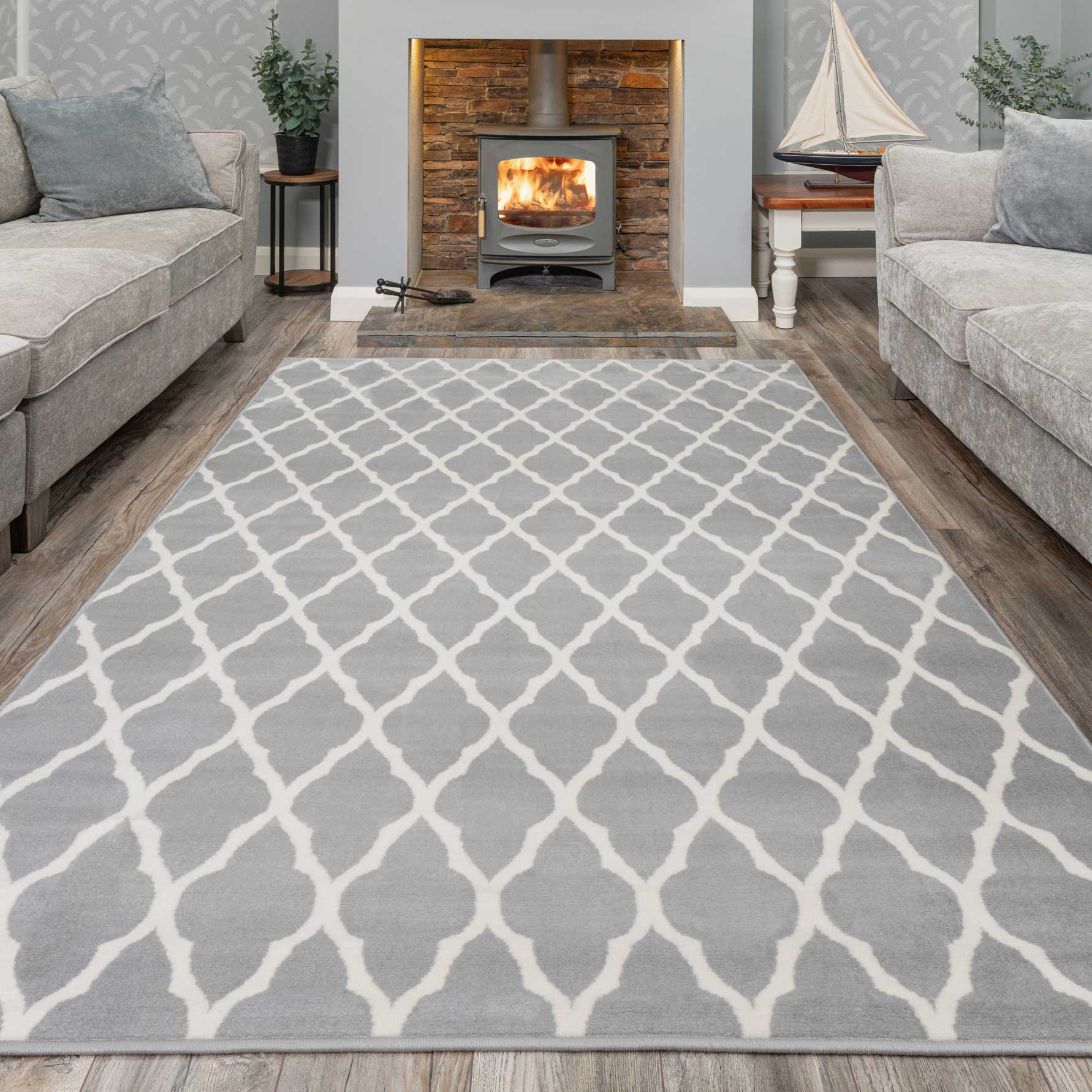 Extra Large Grey Trellis Rug - Image 5