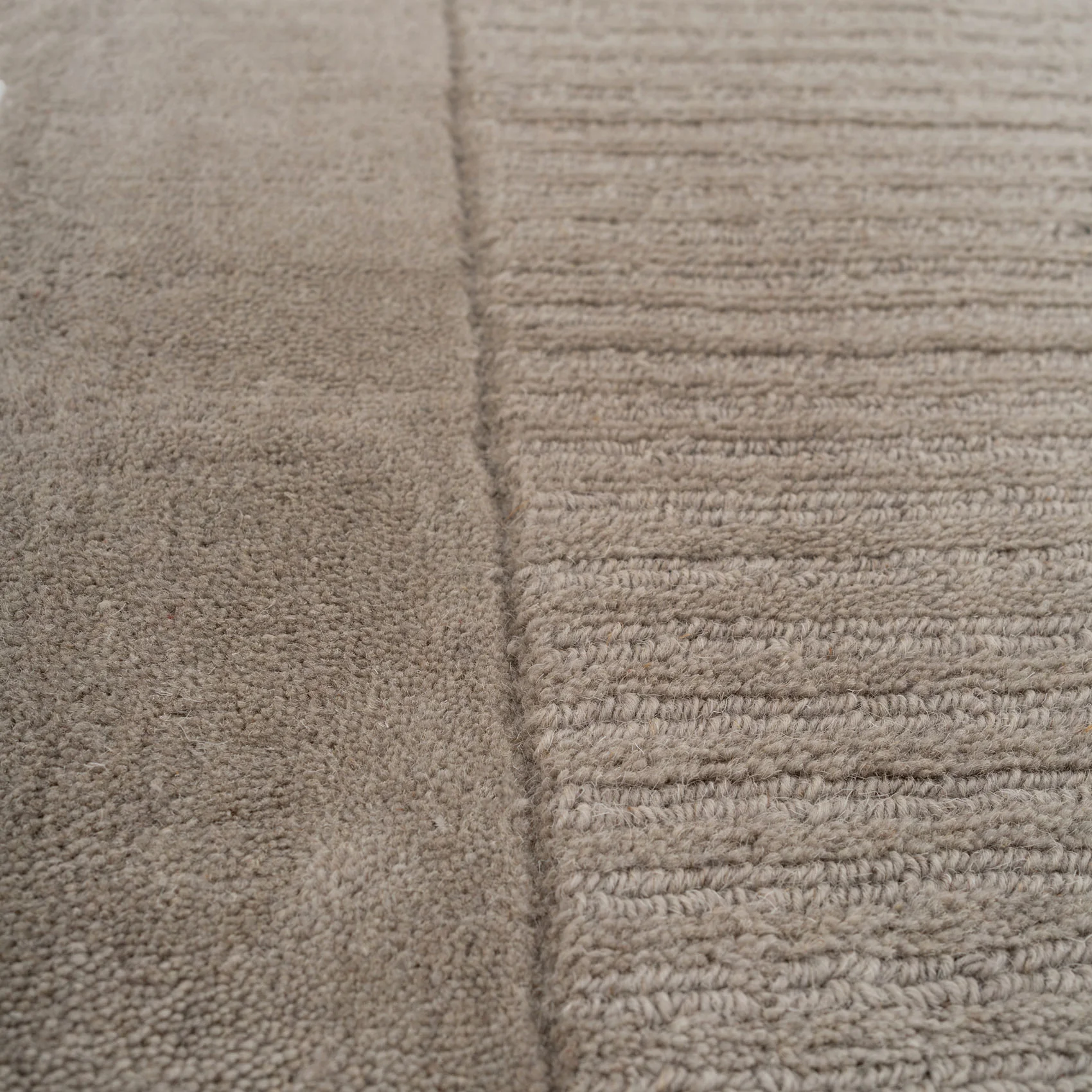 Grey Bordered Wool Rug - Olann Grey - Image 10