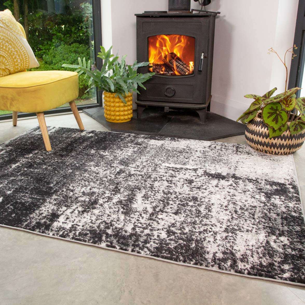 Modern Black Abstract Distressed Living Room Rug - Arris - Image 2