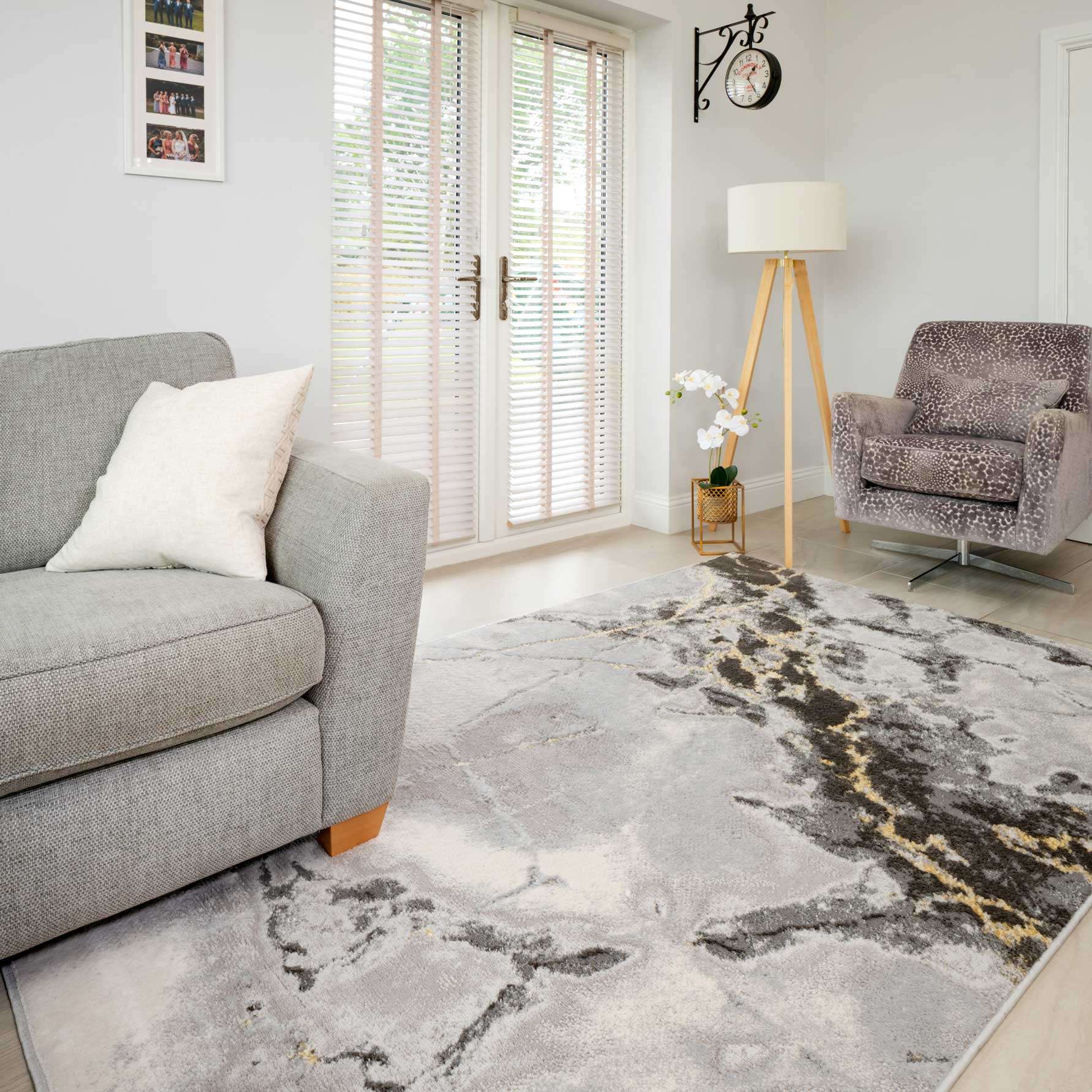 Modern Grey Marble Textured Area Rug - Strike - Image 3