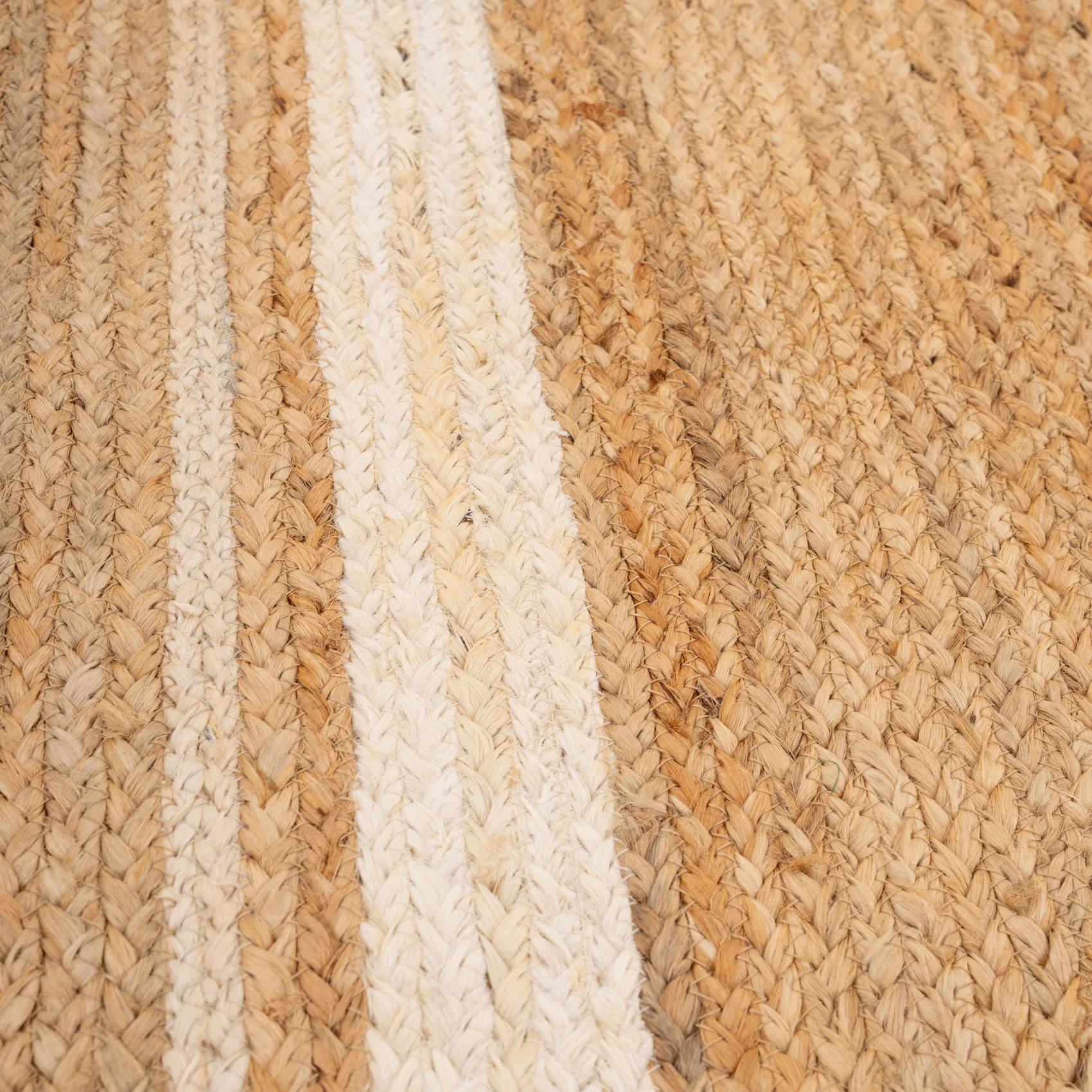 Natural Bordered Jute Rug - Laurel - Image 13