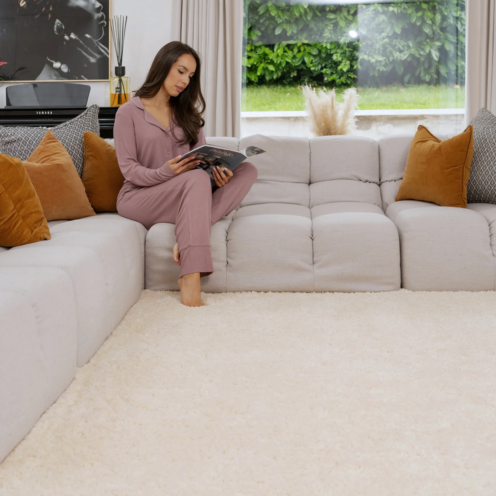 Premium Washable Shaggy Cream Rug - Image 4