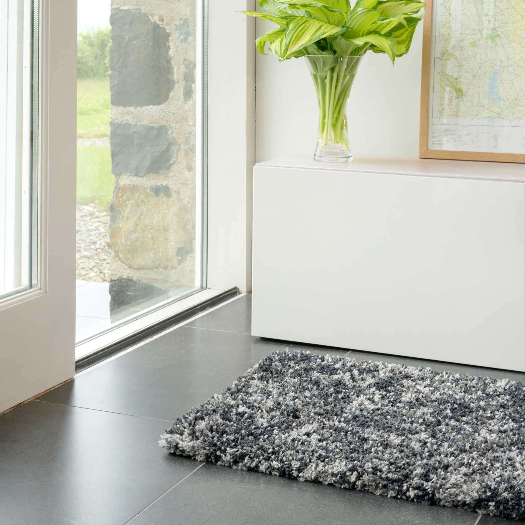 Soft Mottled Grey Shaggy Area Rug - Camberley - Image 6