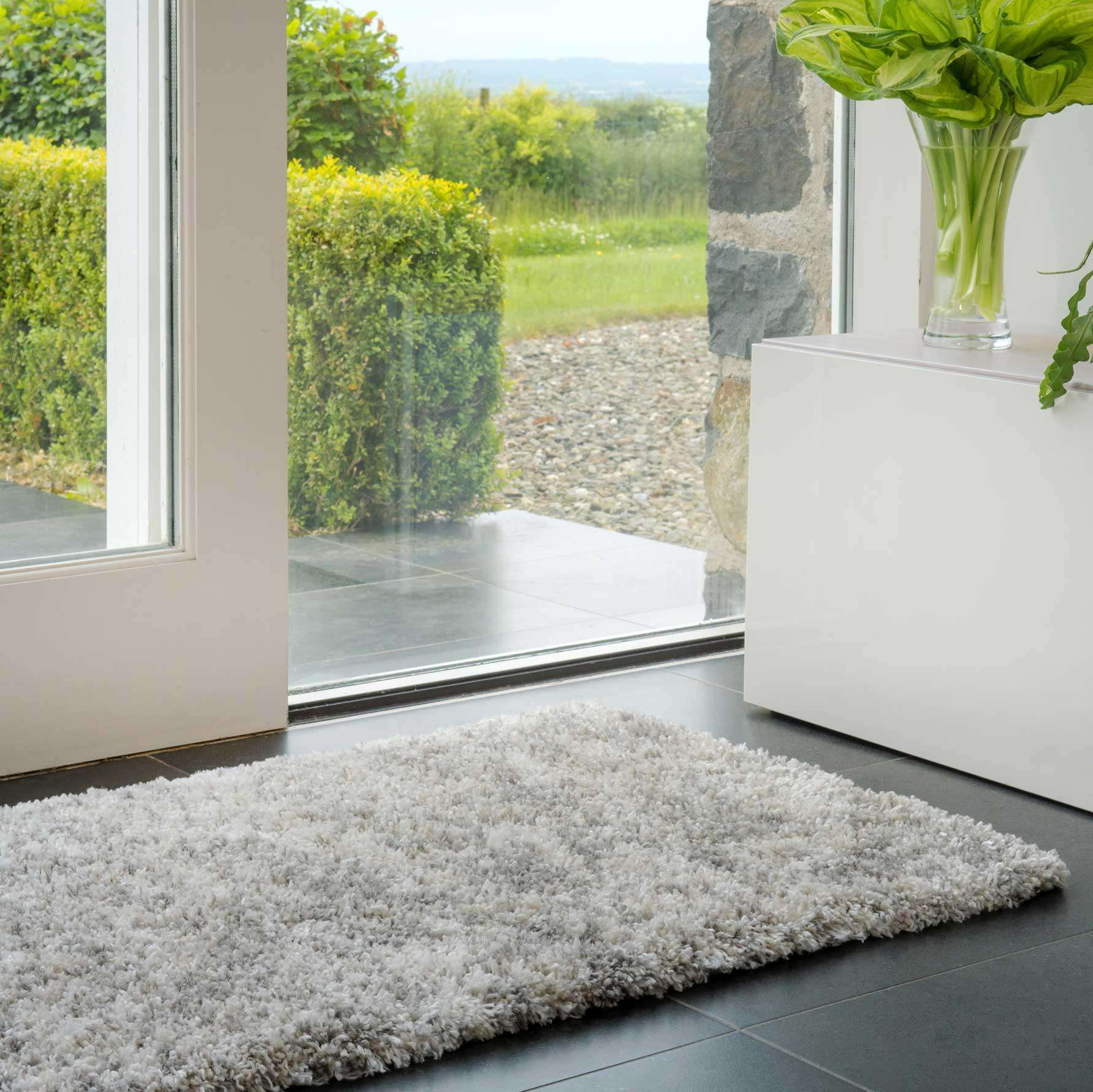 Soft Mottled Silver Shaggy Runner Rug - Image 5
