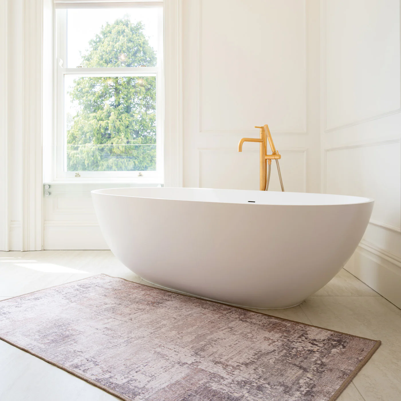 Soft Washable Distressed Bathroom Mat - Ernest - Image 2