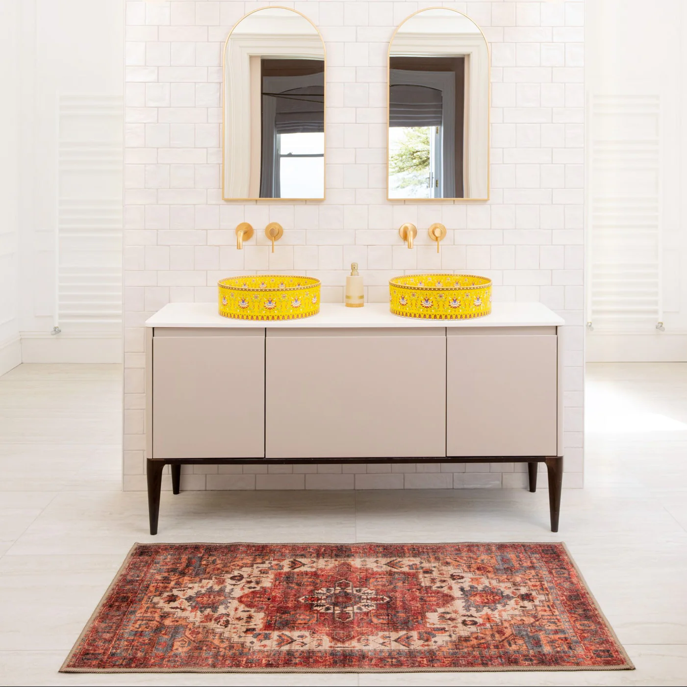Soft Washable Red Antique Bathroom Mat - Eliza - Image 2