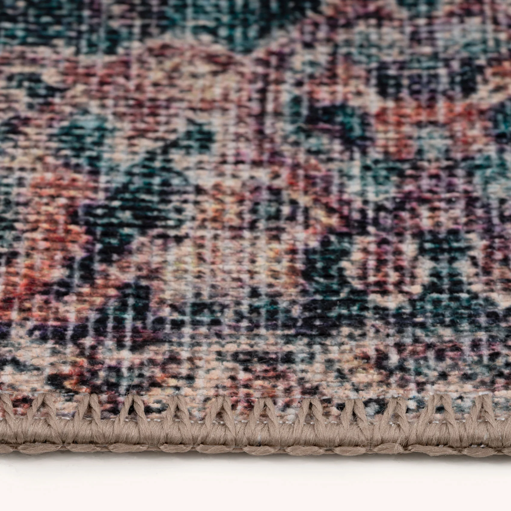 Flatwoven Washable Red Medallion Area Rug - Slaney - Image 5